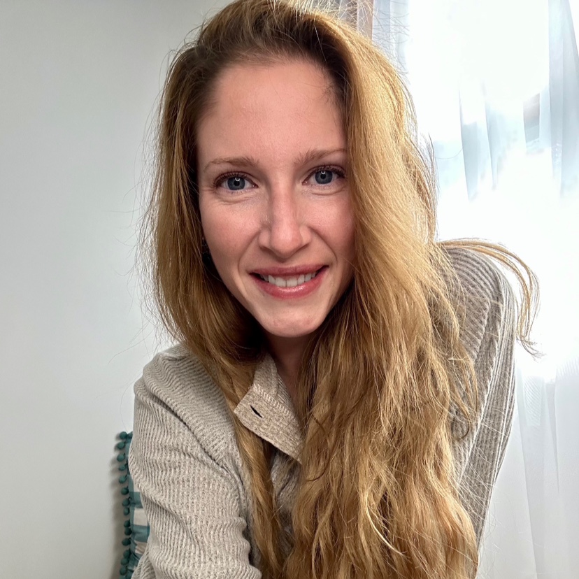 Emerson Bloom - Linkbio | Instabio