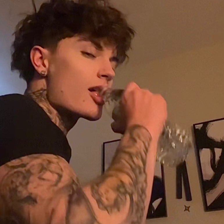 Icy.Mikey - Linkbio | Instabio