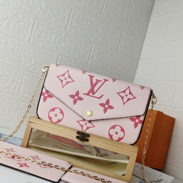 LV（路易威登）