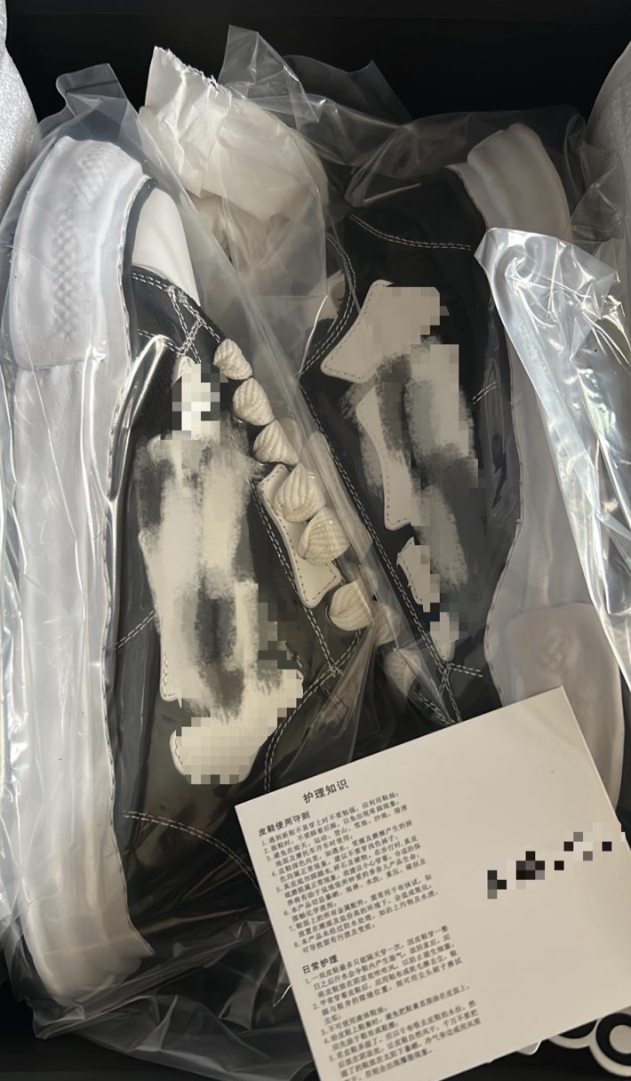 Customer Review 16