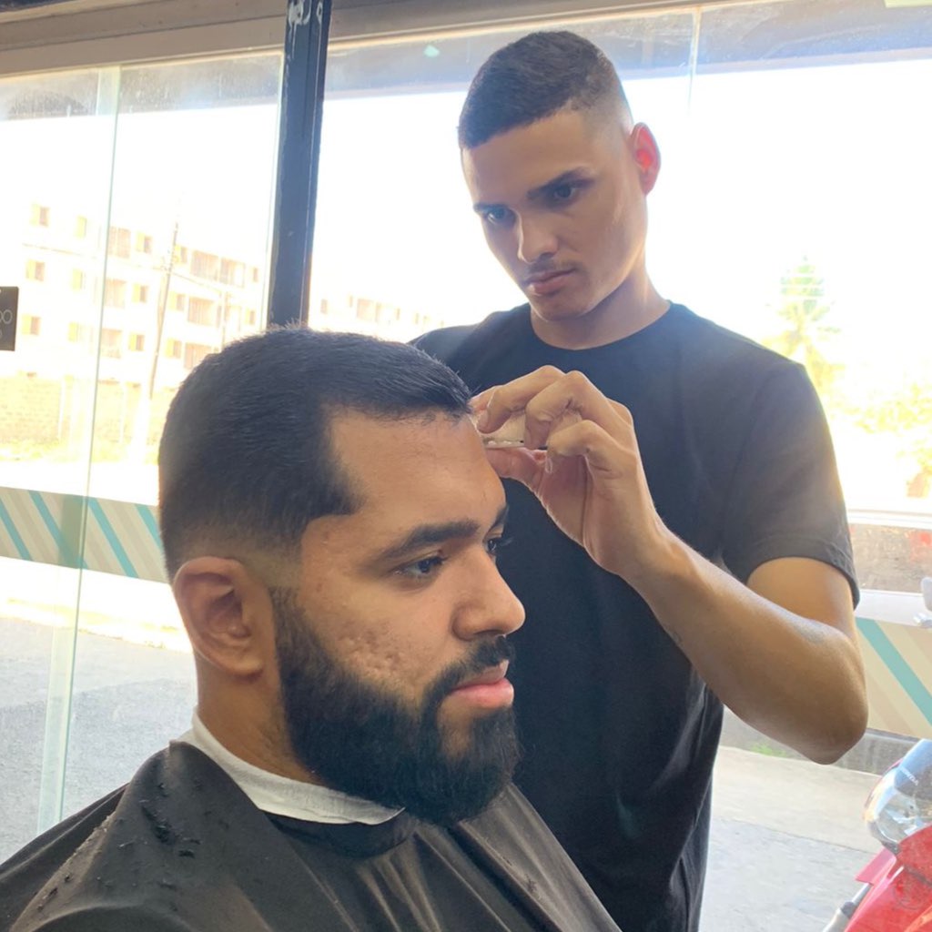 Corte realizado na Barbearia Fio da Navalha 10